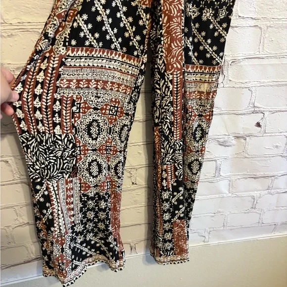 Angie Knotted Jumpsuit - Picture 3 of 9